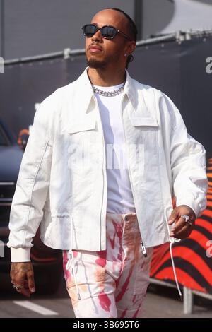 4 settembre 2022, Zandvoort, Paesi Bassi: LEWIS HAMILTON di Mercedes arriva al Gran Premio d'Olanda di Formula 1 sul circuito di Zandvoort. (Immagine di credito: © Beata Zawrzel/ZUMA Press Wire) Foto Stock