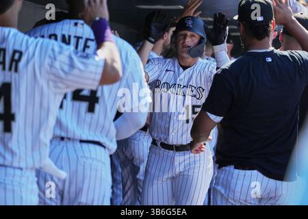 17 settembre 2023: il Colorado Right fielder Hunter Goodman (15) batte il suo primo giocatore della Major League homer durante la partita con i San Francisco Giants e i Colorado Rockies tenutasi al Coors Field di Denver Co David Seelig/Cal Sport medi (immagine di credito: © David Seelig / Cal Sport Media/CSM via ZUMA Press Wire) Foto Stock