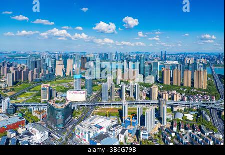 Vista aerea della nuova città di Qianjiang, Hangzhou, Zhejiang, Cina Foto Stock