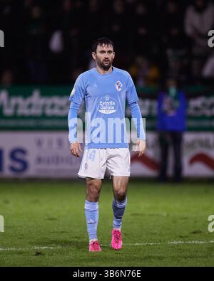 7 dicembre 2023, SESTAO, VIZCAYA, SPAGNA: Luca de la Torre del Celta de Vigo guarda durante la partita di Copa del Rey tra Sestao RC e RC Celta de Vigo a Las Llanas il 7 dicembre 2023, a Sestao, Spagna. (Immagine di credito: © Ricardo Larreina/AFP7 via ZUMA Press Wire) Foto Stock
