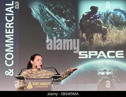 31 gennaio 2024: Space Force Brig. Il generale Kristin Panzenhagen tiene il discorso di apertura alla Space Mobility Conference presso l'Orange County Convention Center martedì 30 gennaio 2024. (Immagine di credito: © Richard Tribou/Orlando Sentinel tramite ZUMA Press Wire) Foto Stock