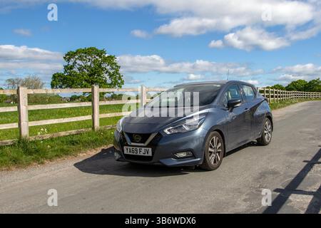 2019 Grey Nissan Micra Acenta Limited ed IG-T IG-T 100 Start/Stop Car Hatchback benzina 999 cc; le auto giapponesi partecipano a un rally a Heskin Hall, Regno Unito Foto Stock