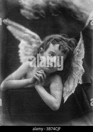 Angel of the Nativity di Julia Margaret Cameron. Data: 1872. Foto Stock