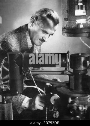 Arthur Holly Compton (10 settembre 1892 - 15 marzo 1962). Fisico americano e professore universitario che ha ricevuto il Premio Nobel per la fisica nel 1927. Foto Stock