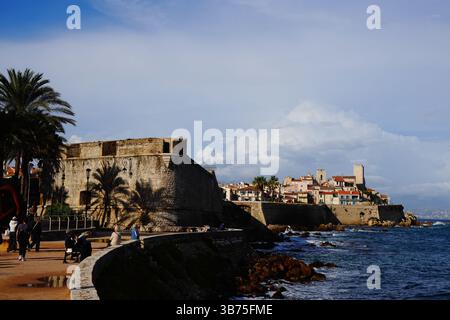 Bastione Saint Andre e Antica Antibes fortificata, Francia Foto Stock