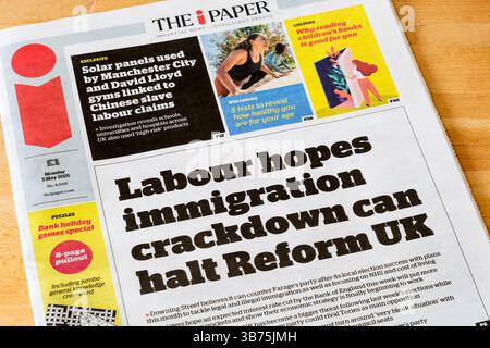 5 maggio 2025. Il titolo in prima pagina dell'i Paper è che i laburisti sperano che la repressione dell'immigrazione possa fermare la riforma del Regno Unito. Foto Stock