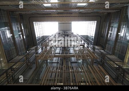 Struttura dell'Ufficio di Toshima Ward. Luogo di ripresa: Area metropolitana di Tokyo Foto Stock
