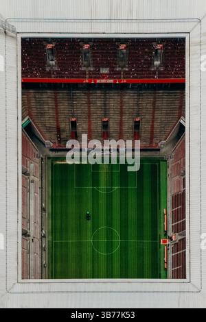 COLONIA, GERMANIA - 5 MAGGIO 2025: Veduta aerea dello Stadion Rhein energie. Lo stadio di casa della Bundesliga club 1. FC Koln. Stadium of Women World C. Foto Stock