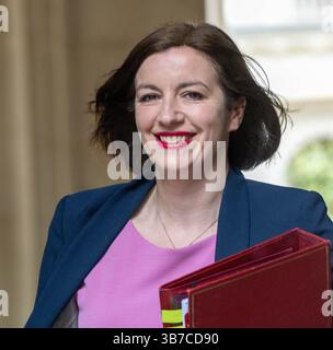 Londra, Regno Unito. 6 maggio 2025. Bridget Phillipson, Segretario dell'istruzione, arriva ad una riunione di gabinetto al 10 di Downing Street a Londra. Crediti: Ian Davidson/Alamy Live News Foto Stock