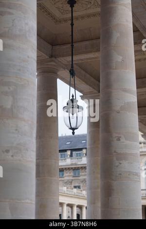 Domaine National du Palais-Royal a Parigi, dicembre 2024 Foto Stock