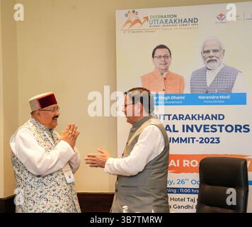 26 ottobre 2023, Chennai, Tamil Nadu, India: Il primo ministro di Uthrakant, dalla parte settentrionale dell'India, Pushkar Singh Dhami e il suo team di funzionari governativi hanno condotto un Global Investors Meeting a Chennai Taj Coromandal Hotel, per guidare gli investimenti nel suo stato di Uttrakant. Molti investitori / industriali hanno partecipato e molti Memorandumâ€™ di comprensione hanno avuto luogo sul pavimento. (Immagine di credito: © Seshadri Sukumar/ZUMA Press Wire) Foto Stock