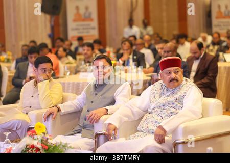 26 ottobre 2023, Chennai, Tamil Nadu, India: Il primo ministro di Uthrakant, dalla parte settentrionale dell'India, Pushkar Singh Dhami e il suo team di funzionari governativi hanno condotto un Global Investors Meeting a Chennai Taj Coromandal Hotel, per guidare gli investimenti nel suo stato di Uttrakant. Molti investitori / industriali hanno partecipato e molti Memorandumâ€™ di comprensione hanno avuto luogo sul pavimento. (Immagine di credito: © Seshadri Sukumar/ZUMA Press Wire) Foto Stock