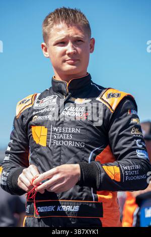 Derek Kraus sale in pista per qualificarsi per gli Shriners Children's 500 di Avondale, Arizona, USA. (Immagine di credito: © Logan T Arce Action Sports Photo/CSM via ZUMA Press Wire) Foto Stock