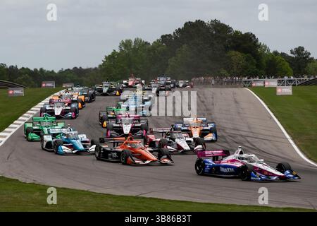 ROMAIN GROSJEAN (77) di Ginevra, Svizzera, guida in pista durante il Gran Premio Indy dei bambini dell'Alabama AL Barber Motorsports Park di Birmingham, ALABAMA. (Immagine credito: Foto Stock