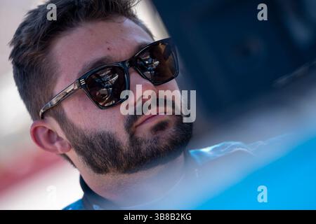 16 marzo 2024-Bristol, TN; Bayley Currey sale in pista per allenarsi per la Weather Guard Truck Race di Bristol, TN, USA. (Immagine di credito: © Logan T Arce Action Sports Photo/CSM via ZUMA Press Wire) Foto Stock