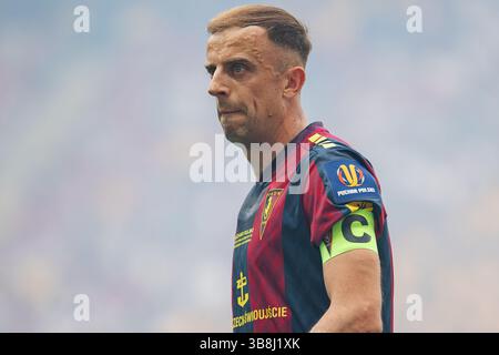 Varsavia, Polonia. 2 maggio 2025. Kamil Grosicki di Pogon visto durante la finale di Coppa di Polonia 2025 tra Pogon Szczecin e Legia Warszawa al PGE Narodowy Stadium. Punteggio finale Pogon Szczecin 3 : 4 Legia Warszawa credito: SOPA Images Limited/Alamy Live News Foto Stock