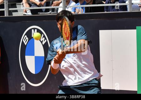 Roma, Italia. 8 maggio 2025. Federico Cina durante gli internazionali BNL D'Italia 2025 al foro Italico l'8 maggio 2025 a Roma, Italia Credit: Independent Photo Agency/Alamy Live News Foto Stock