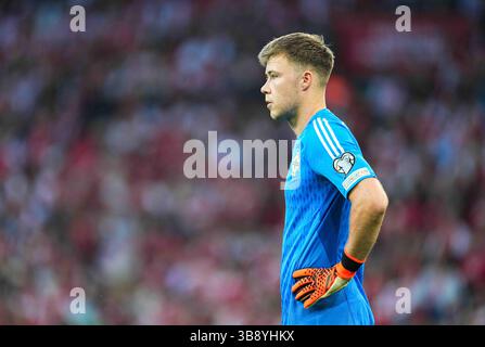 16 giugno 2023: Bailey Peacock-Farrell (Irlanda del Nord) guarda durante una partita di qualificazione al Campionato europeo UEFA 2023/2024 del gruppo H, Danimarca contro Irlanda del Nord, a Parken, Copenaghen, Danimarca. Kim Price/CSM (immagine di credito: © Kim Price/CSM tramite ZUMA Press Wire) Foto Stock
