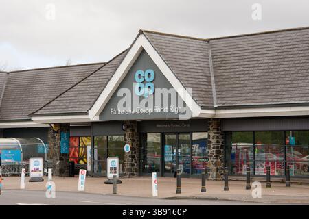 Supermercato Co Op a Portree, Isola di Skye, Scozia Foto Stock