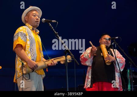 29 luglio 2023, Malmesbury, Wiltshire, Inghilterra: Ajate from Japan fuse l'afro-funk con la tradizionale musica ohayashi giapponese per formare un suono ritmico altamente originale che si esibirono al Womad festival. Il festival WOMAD (World of Music and Dance) si è svolto a Charlton Park vicino a Malmesbury nel Wiltshire, Regno Unito. Ora, nel suo 41esimo anno, migliaia di persone si sono recate nel parco per guardare una variegata serie di atti internazionali. (Immagine di credito: © Rod Harbinson/ZUMA Press Wire) Foto Stock