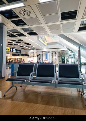 22 aprile 2023, Lisbona, Lisbona, Portogallo: Aeroporto (Credit Image: © Alessio De Marco/ZUMA Press Wire) Foto Stock