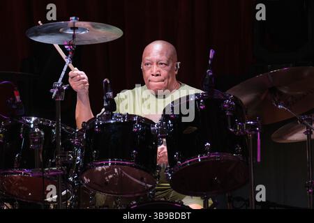 Billy Cobham si esibisce al Cheltenham Jazz Festival, Regno Unito. 3 maggio 2025 Foto Stock