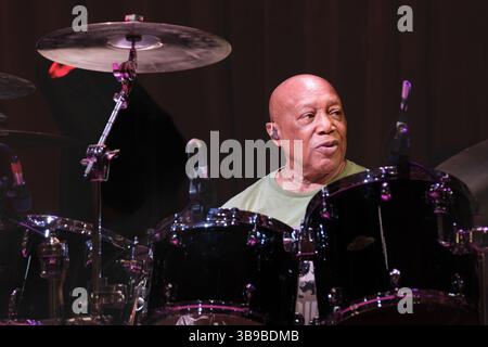 Billy Cobham si esibisce al Cheltenham Jazz Festival, Regno Unito. 3 maggio 2025 Foto Stock