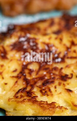Dolce rösti bavarese su un piatto Foto Stock