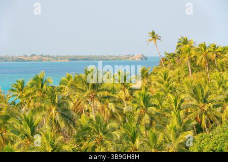 Vista dell'isola Nanuya Lailai, delle isole Yasawa e delle Figi Foto Stock