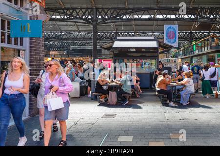Old Spitalfields Market, Spitalfields, Londra, Inghilterra, Regno Unito Foto Stock