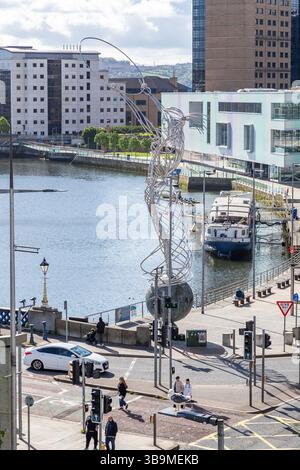 A monte sul fiume Lagan nel centro di Belfast. Irlanda del Nord Foto Stock