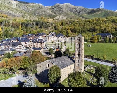 Sant Climent de Tauell, Valle del Bohi (la Vall de Boi) regione catalana dell'alta Ribagorza, provincia di Lerida, Spagna, Europa Foto Stock