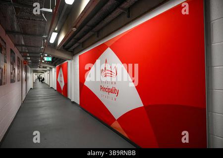 Principality Stadium, Cardiff, Regno Unito. 10 maggio 2025. Gallagher Premiership Rugby, Bristol Bears contro Bath Rugby; sale dello stadio del principato prima della partita Credit: Action Plus Sports/Alamy Live News Foto Stock