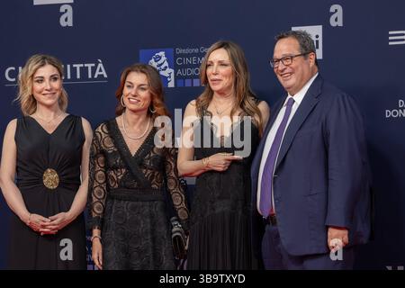 ITA: 70° David di Donatello - Red Carpet Roma, Italia - 7 maggio 2025: Gli ospiti partecipano al Red carpet durante il 70° David di Donatello presso Cinecitta Studios. Roma RM Italia Copyright: XGennaroxLeonardix Foto Stock