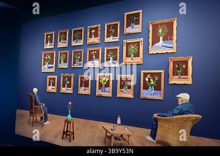 David Hockney, i Pad Paintings, venti fiori per il 2025 e alcuni quadri più grandi, Saltaire, West Yorkshire Foto Stock