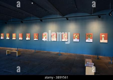 David Hockney, i Pad Paintings, venti fiori per il 2025 e alcuni quadri più grandi, Saltaire, West Yorkshire Foto Stock