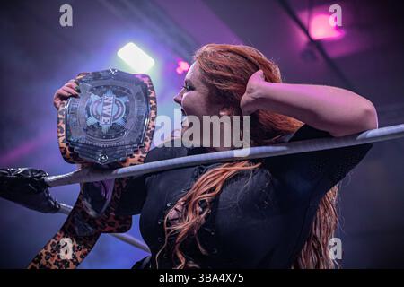 COLLEGNO, TORINO, ITALIA - 10 MAGGIO: American Wrestling - Purgatorio al PalaCollegno il 10 maggio 2025 Foto Stock