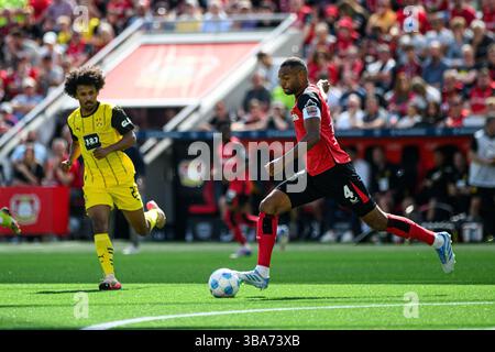 LEVERKUSEN, GERMANIA - 11 MAGGIO 2025: - La partita di Bundesliga Bayer 04 Leverkusen vs FC Augsburg al BayArena. Foto Stock