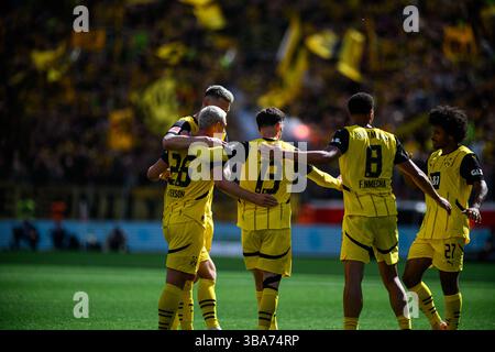 LEVERKUSEN, GERMANIA - 11 MAGGIO 2025: - La partita di Bundesliga Bayer 04 Leverkusen vs FC Augsburg al BayArena. Foto Stock