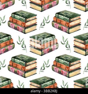Motivo senza cuciture con vecchi libri ad acquerello. Ripetere l'ornamento isolato sullo sfondo. Aprire e impilare libri di colori marrone/verde. Vecchio d'epoca Foto Stock
