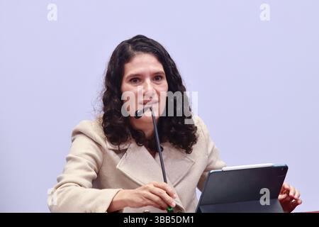 Città del Messico, Messico. 14 maggio 2025. L'avvocato generale di città del Messico, Bertha Alcalde Luján, parla durante il rapporto mensile sulla sicurezza del governo di città del Messico nel vecchio palazzo municipale. Il 14 maggio 2025 a città del Messico, Messico. (Foto di Carlos Santiago/ Eyepix Group/Sipa USA) credito: SIPA USA/Alamy Live News Foto Stock