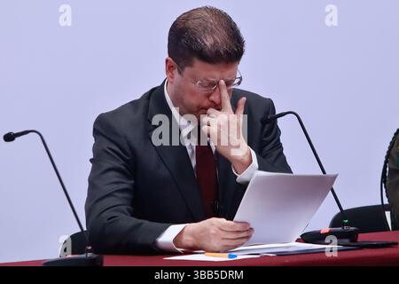 Città del Messico, Messico. 14 maggio 2025. Il Segretario per la sicurezza dei cittadini di città del Messico, Pablo Vazquez Camacho parla durante il rapporto mensile sulla sicurezza del governo di città del Messico nel vecchio palazzo del municipio. Il 14 maggio 2025 a città del Messico, Messico. (Foto di Carlos Santiago/ Eyepix Group/Sipa USA) credito: SIPA USA/Alamy Live News Foto Stock