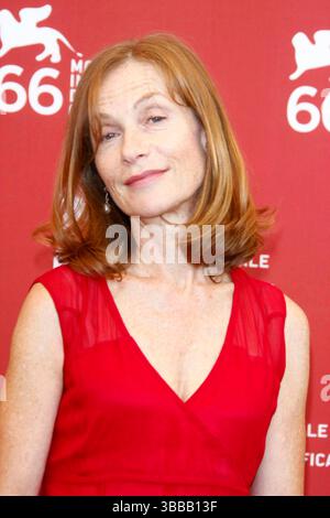 Isabelle Huppert al photocall per "White Material" tenutosi presso il Palazzo del Casino durante la Mostra del Cinema di Venezia 2009 in Italia - 06 settembre 2009 Foto Stock