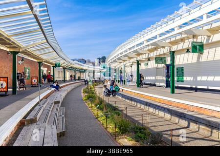 Ex stazione ferroviaria di Folkestone Harbour, Folkestone, Kent, Inghilterra Foto Stock