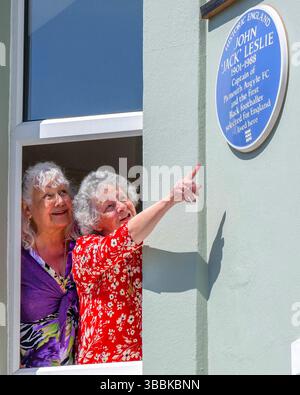 Londra, Regno Unito. 16 maggio 2025. Il re e il principe di Galles partecipano all'ordine del servizio di Bath presso l'Abbazia di Westminster, nel OrderÕs anniversario dell'anno 300. Questo fu il suo MajestyÕs servizio come sovrano. Il Principe di Galles fu nominato Gran Maestro dell'ordine durante la cerimonia, che includeva il giuramento e l'insediamento di cinque Cavalieri. Foto di Credit: andrew parsons/Alamy Live News Foto Stock