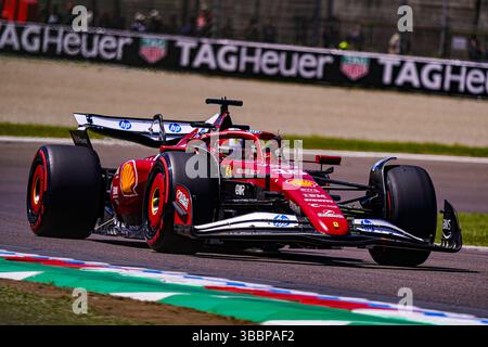 Imola, Bo, ITALIA. 16 maggio 2025. Charles Leclerc (MON) - Scuderia Ferrari - Ferrari SF-25 - Ferrari durante la Formula 1 AWS Gran Premio del Made in Italy e dell'Emilia Romagna 2025 - autodromo Enzo e Dino Ferrari, Imola (BO) Italia dal 15 al 18 maggio 2025, (Credit Image: © Alessio De Marco/ZUMA Press Wire) SOLO USO EDITORIALE! Non per USO commerciale! Foto Stock