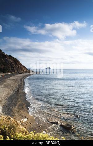 Spiaggia di Topinetti vicino a Rio Marina sull'Isola d'Elba, Italia, agosto 2011 Foto Stock