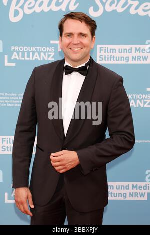Pierre Kiwitt beim Empfang der Landesregierung Nordrhein-Westfalen, der Film- und Medienstiftung NRW und der Produktionsallianz anlässlich der 78. Internationalen Filmfestspiele von Cannes im Vilebrequin la Plage Ondine Restaurant & Beach Club. Cannes, 16.05.2025 Foto Stock