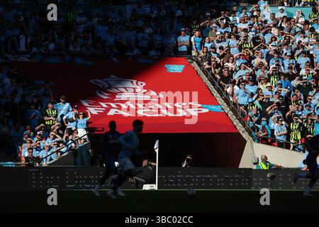 LONDRA, Regno Unito - 17 maggio 2025: Una vista generale durante la finale di fa Cup tra il Crystal Palace FC e il Manchester City FC allo stadio di Wembley (credito: Craig Mercer/ Alamy Live News) Foto Stock