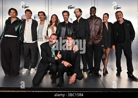 Cannes, Francia. 17 maggio 2025. Cast e troupe di Chien 51 ( Cedric Jimenez, Romain Duris, Thomas Bangalter, Stephane Bak, Adele Exarchopoulos, Romain Duris, Hugo Selignac, Gilles Lellouche ) partecipa alla festa Lacoste x Chien 51 in vista del 78° Festival di Cannes, in Francia, il 17 maggio 2025. Foto di Julien Reynaud/APS-Medias/ABACAPRESS.COM credito: Abaca Press/Alamy Live News Foto Stock